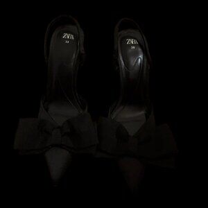 Zara Black Bow Slingback pointed Heels
